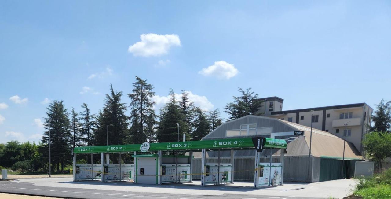 Roomsapartments Popcourt Pancevo Luaran gambar